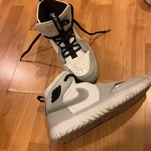 Worn twice they go with anything 🔥